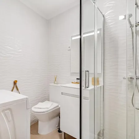 Charming Studio W/ A/C - Santos | By Airnest Lisboa